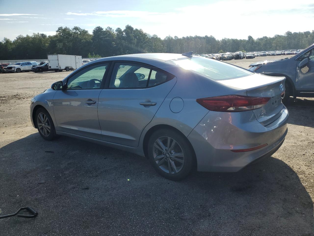 2017 Hyundai Elantra Se vin: 5NPD84LF2HH089456