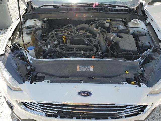 3FA6P0HD2KR246845 Ford FUSION SE