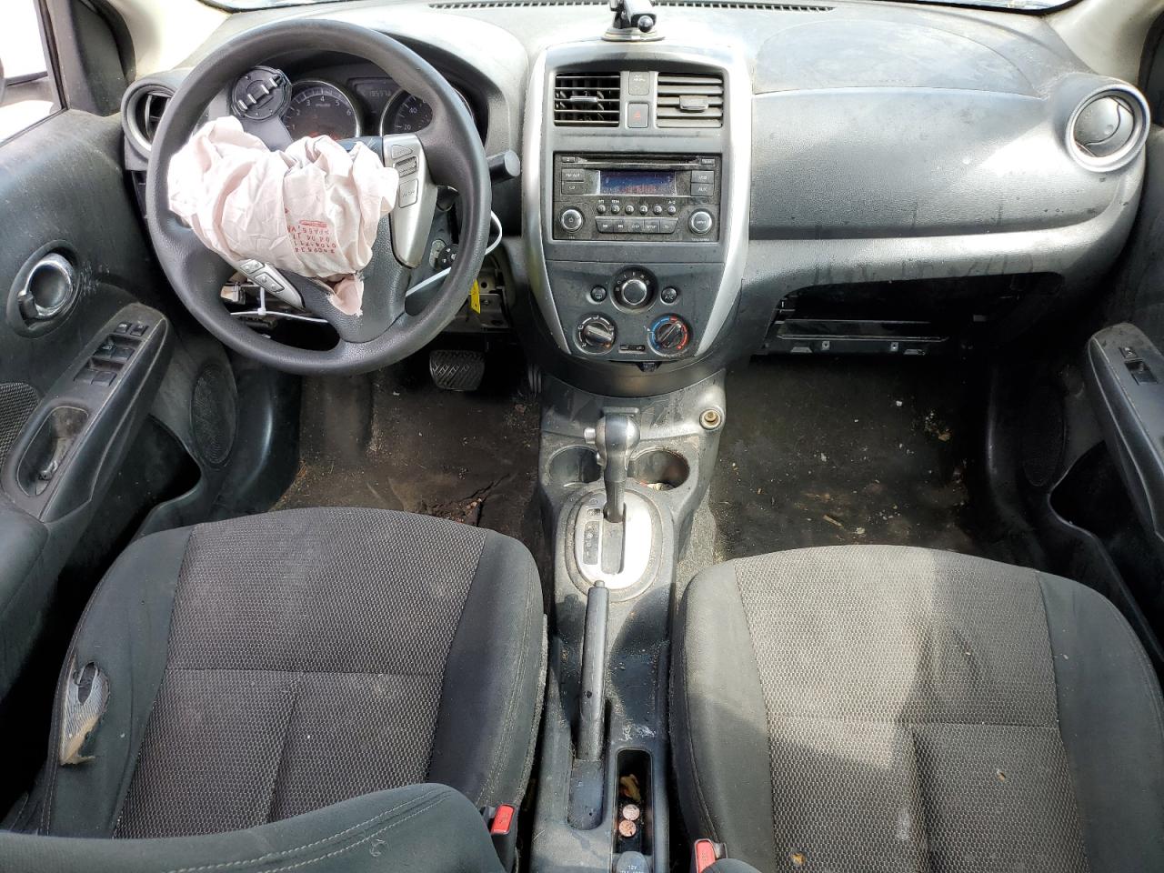 3N1CN7AP5HL876390 NISSAN VERSA 2017