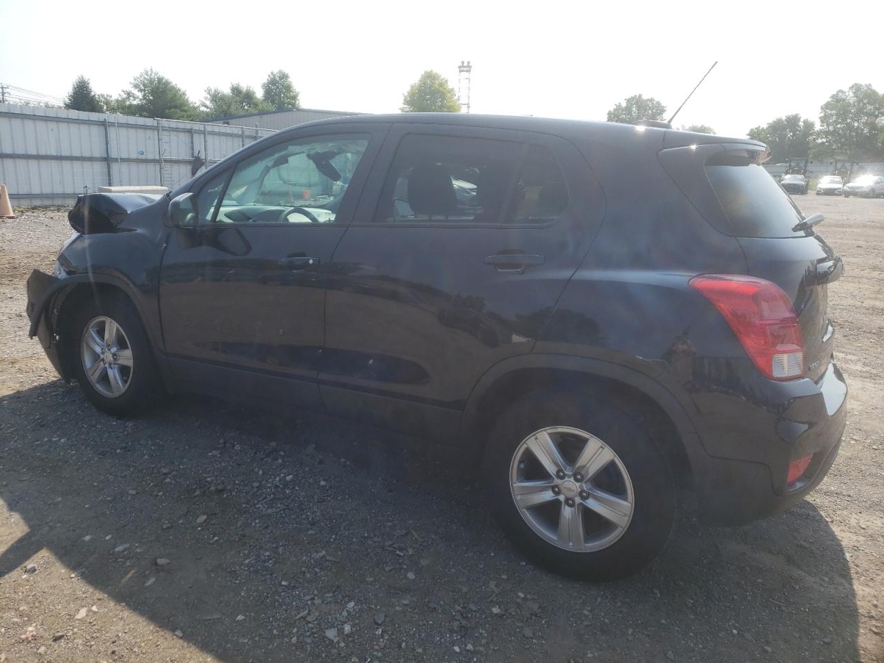 KL7CJKSB0MB325355 CHEVROLET TRAX 2021