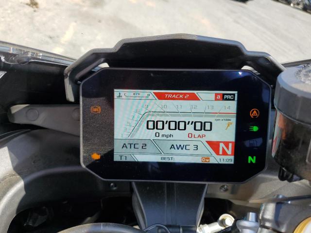 2021 APRILIA RSV4 1100 ZD4KYUA03MS000161