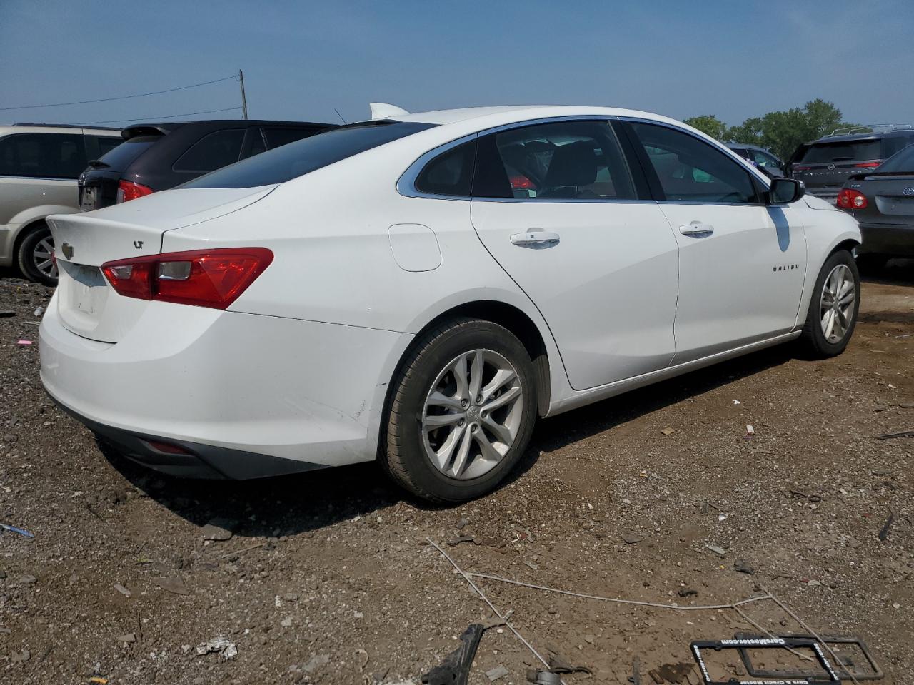 1G1ZD5ST2JF151672 CHEVROLET MALIBU 2018