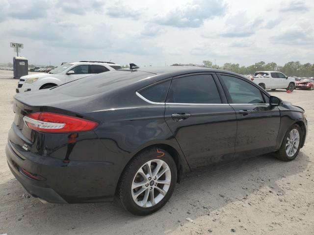 3FA6P0HD6LR147625 Ford Fusion SE 3