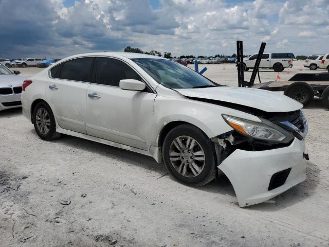 Vin: 1n4al3ap8hn316923, lot: 62342053, nissan altima 2.5 20174