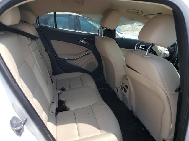 2019 MERCEDES-BENZ GLA 250 - WDCTG4EB7KU008659