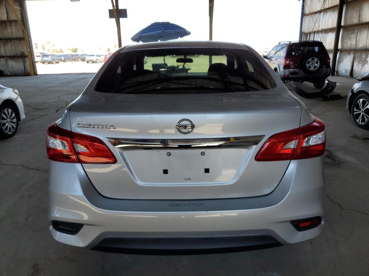 3N1AB7AP7JY231393 NISSAN SENTRA 2018