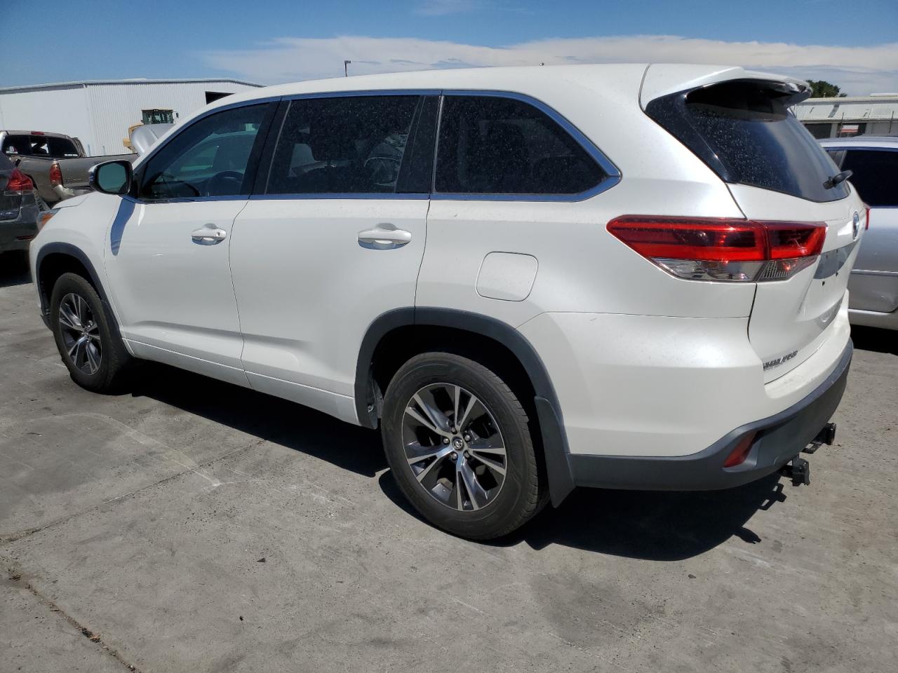 5TDBZRFH7HS483012 TOYOTA HIGHLANDER 2017