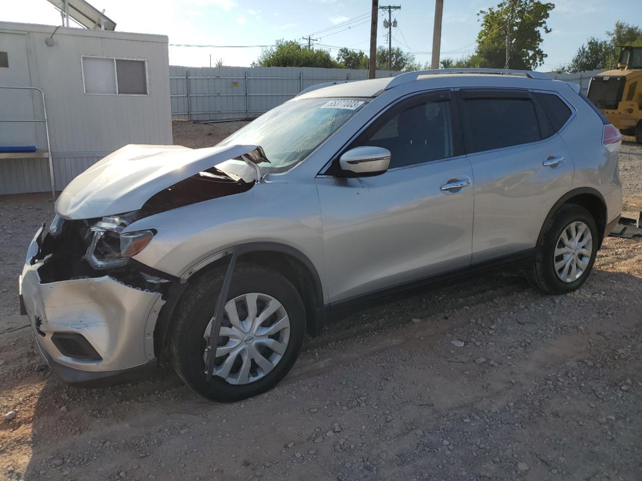 KNMAT2MV6GP704279 NISSAN ROGUE 2016