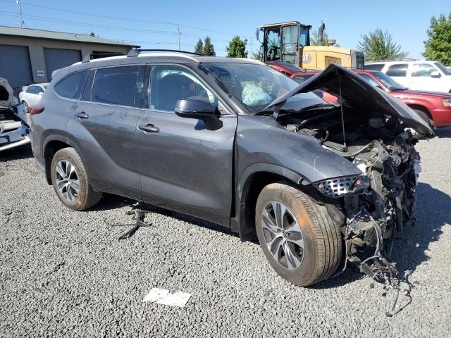 VIN 5TDHZRAH6NS557436 2022 Toyota Highlander, Xle no.4