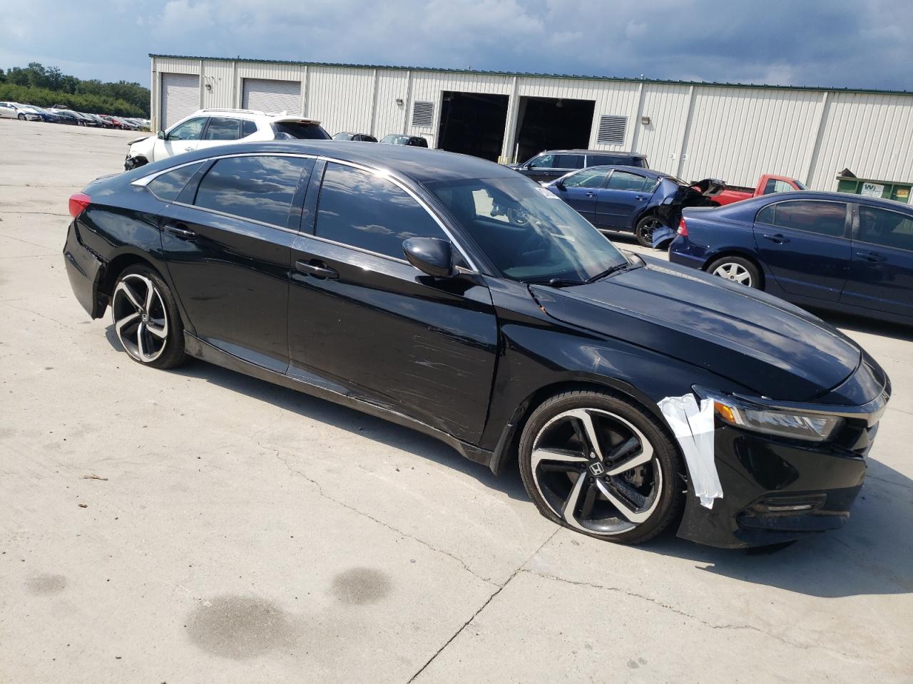 1HGCV1F3XJA224282 HONDA ACCORD 2018