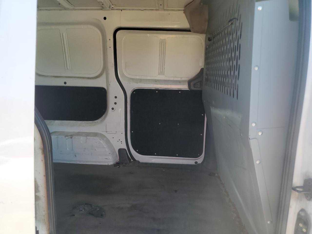 3N6CM0KN8JK699296 NISSAN NV 2018