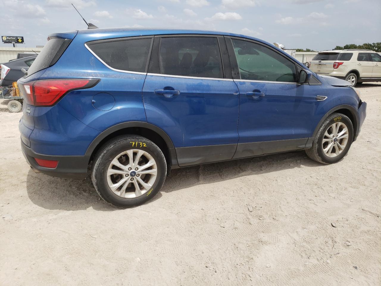 1FMCU0GD8KUA24368 FORD ESCAPE 2019
