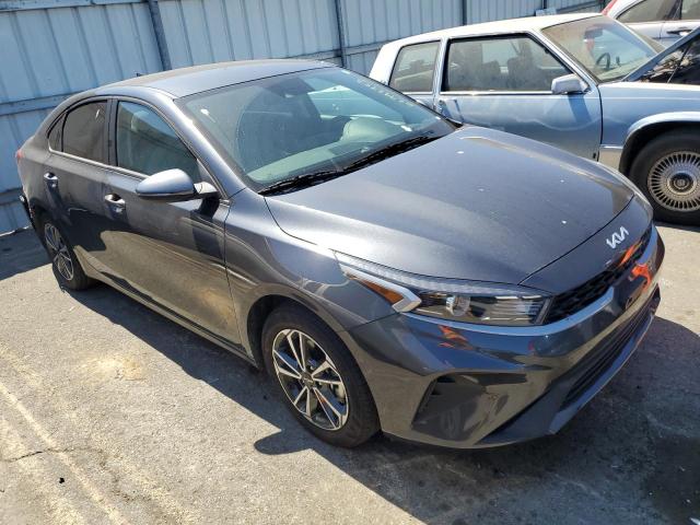 3KPF24AD4PE549716 KIA FORTE LX
