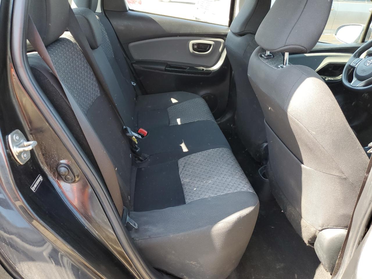 VNKKTUD3XHA079623 TOYOTA YARIS 2017