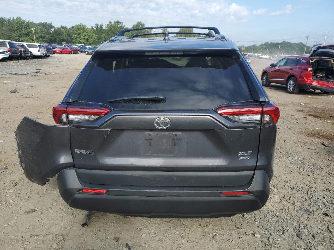 2T3A1RFV0KC038384 TOYOTA RAV4 2019