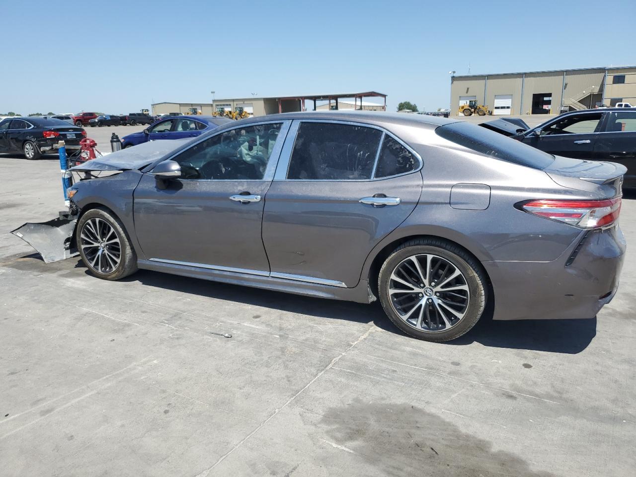 4T1B11HK6JU062817 TOYOTA CAMRY 2018
