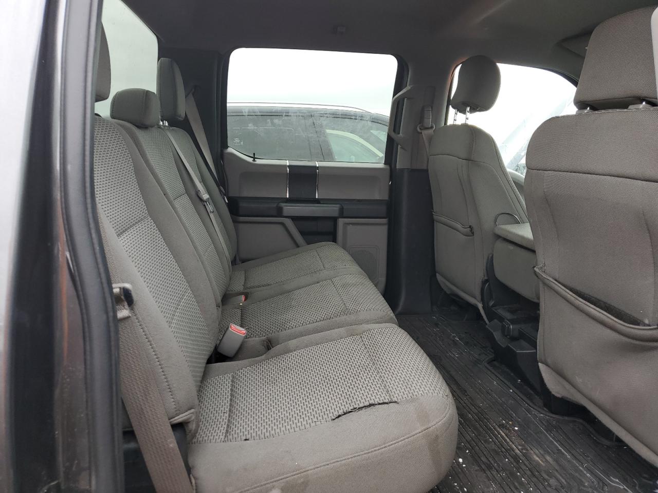 1FTFW1EF6HFC08842 FORD F-150 2017