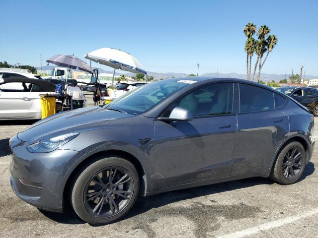 7SAYGDEE5NF354862 Tesla Model Y 