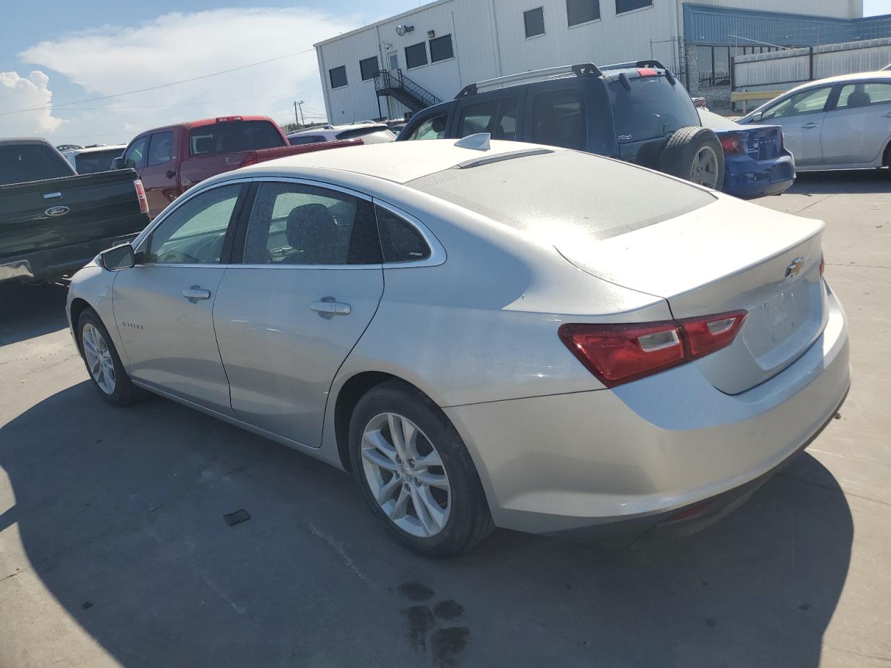 1G1ZD5ST1JF130215 CHEVROLET MALIBU 2018