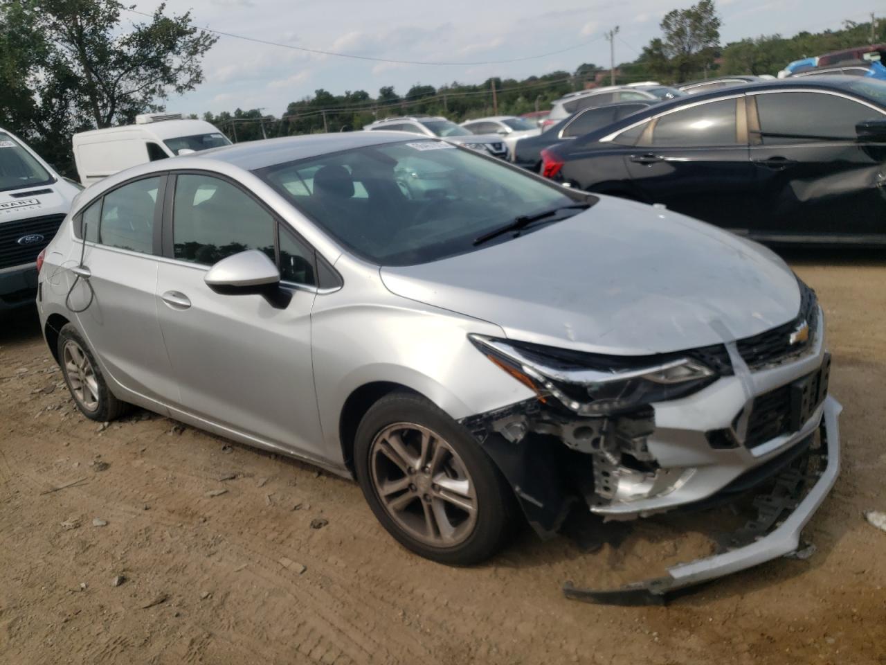 3G1BE6SM3JS627758 CHEVROLET CRUZE 2018