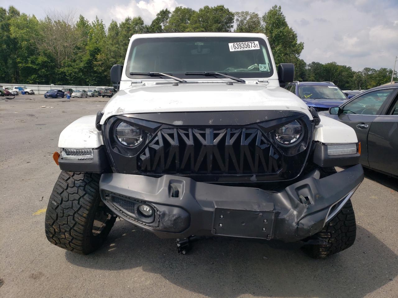 1C4HJXEN9MW697359 Jeep Wrangler U 5