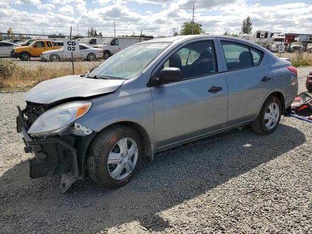 2013 Nissan Versa S