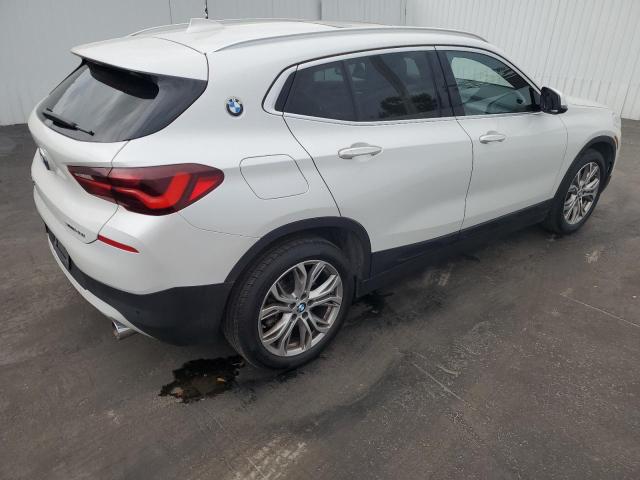 VIN WBXYH9C06N5T70586 2022 BMW X2, Sdrive28I no.3