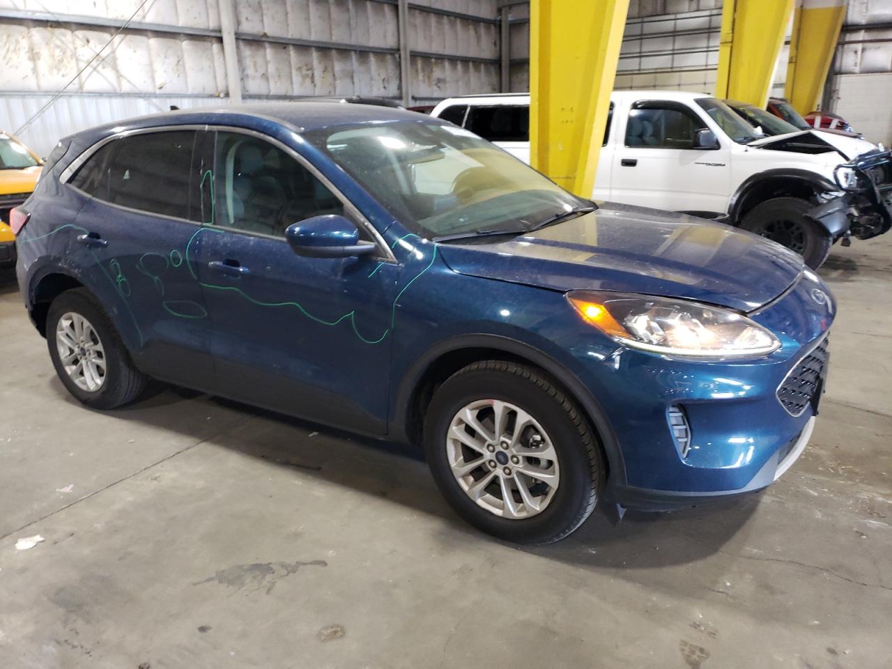 1FMCU9G67LUA36700 FORD ESCAPE 2020