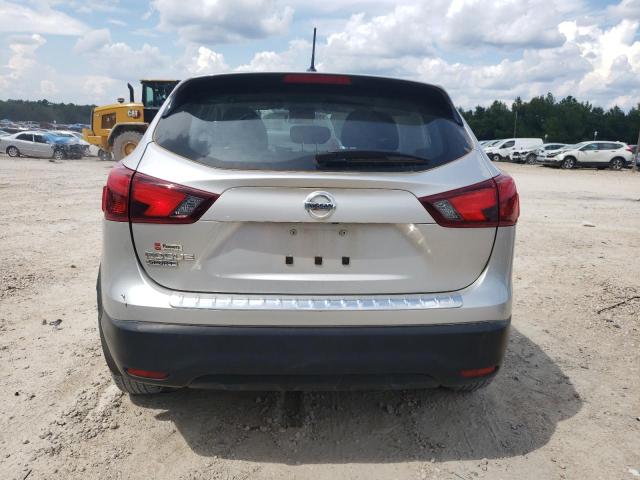 JN1BJ1CPXHW017095 Nissan Rogue Sport S