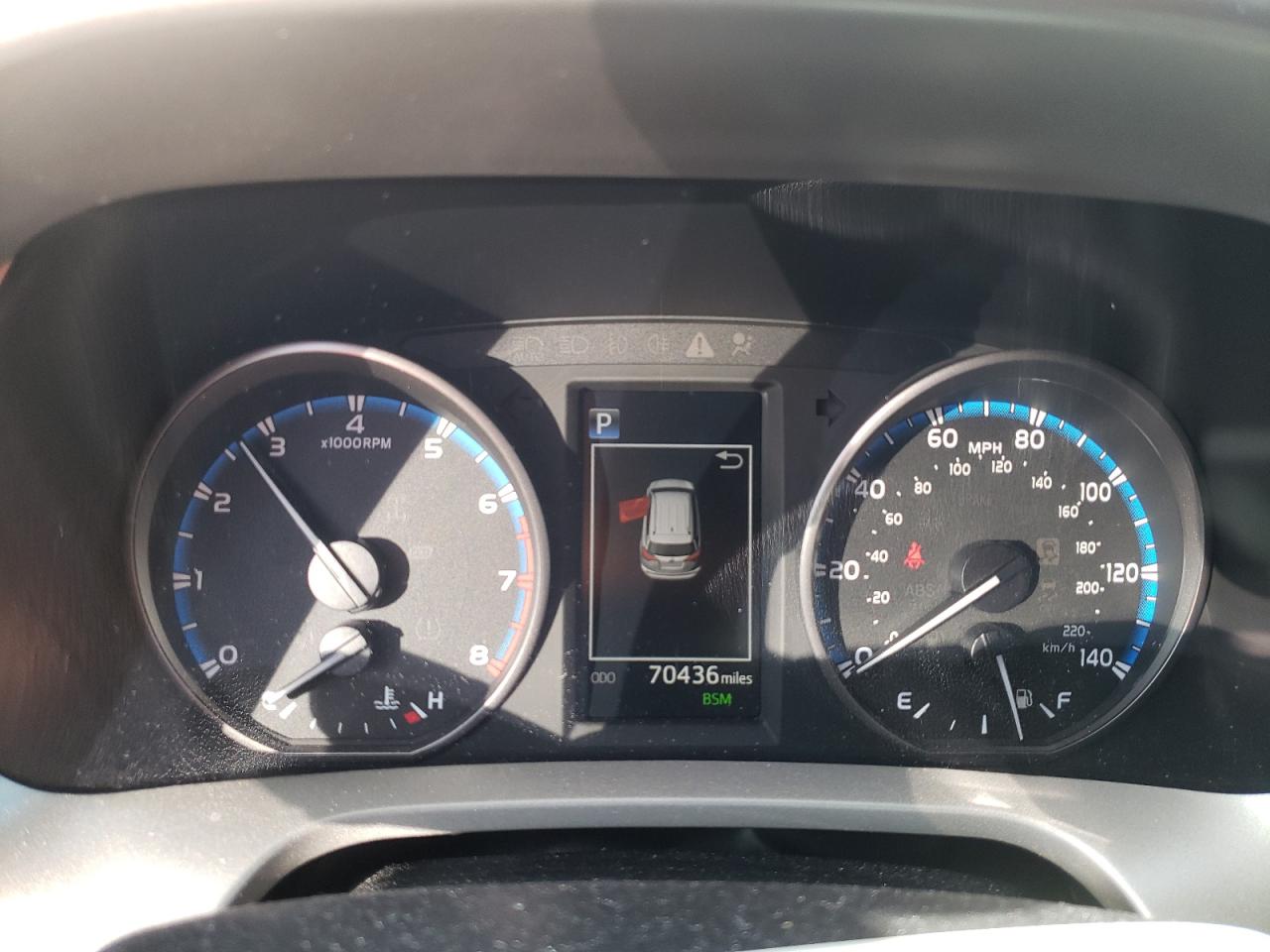 2T3WFREV4HW388746 TOYOTA RAV4 2017