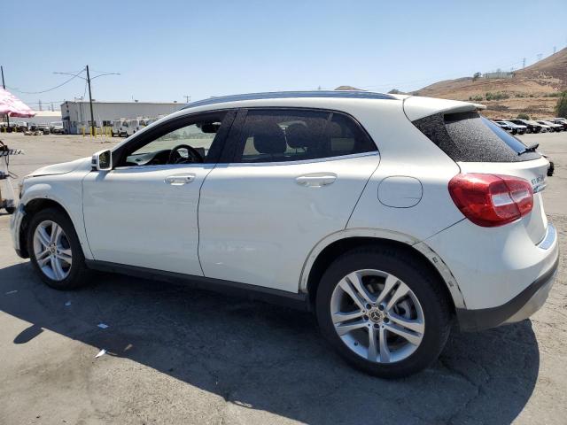 WDCTG4EB7JJ452916 Mercedes-Benz GLA 250