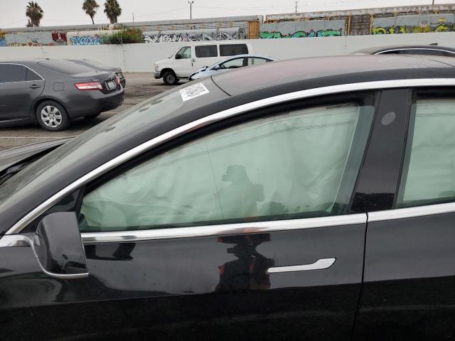 5YJ3E1EA6KF323737 Tesla MODEL 3