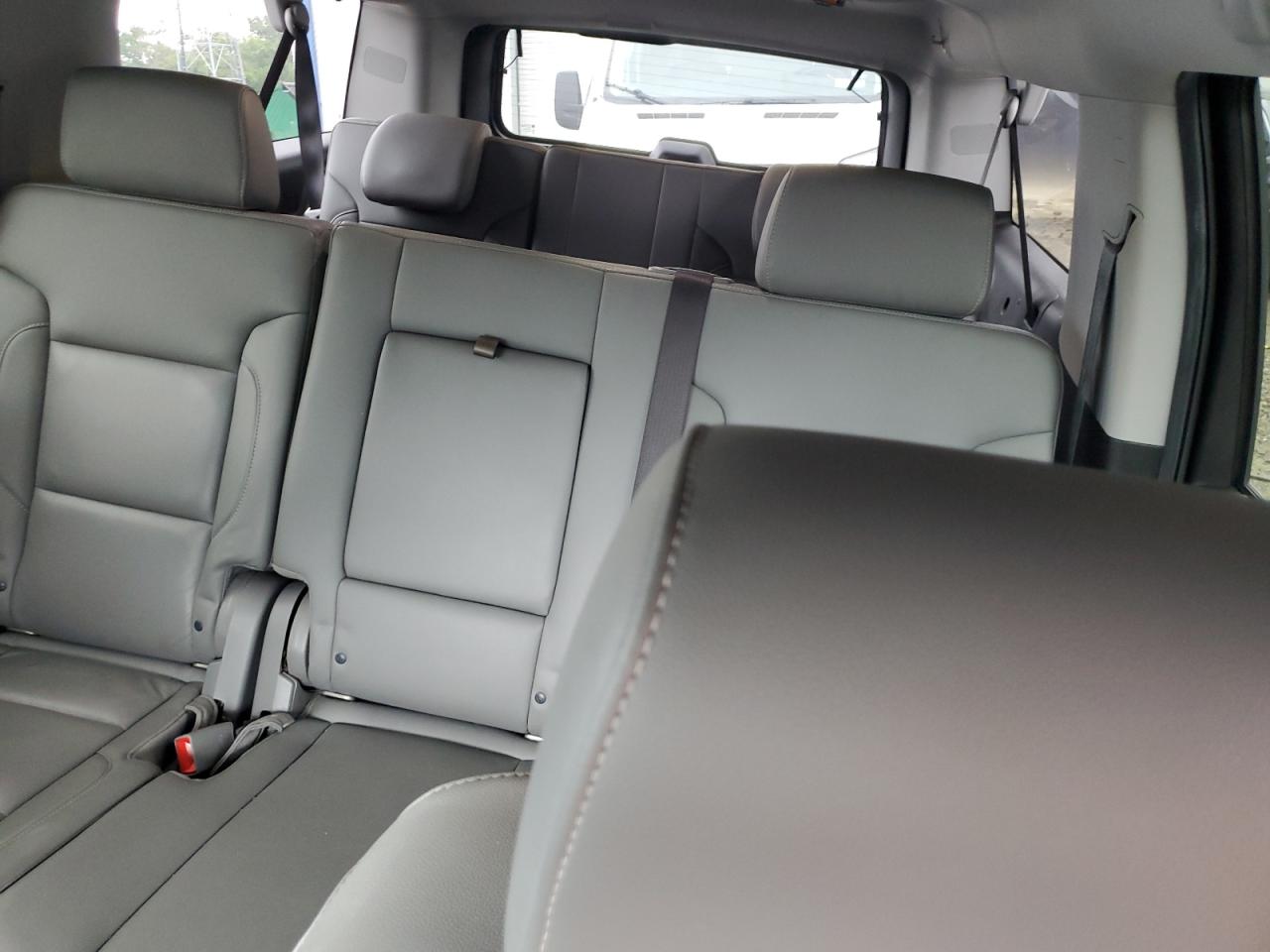 1GNSKHKC0JR208375 CHEVROLET SUBURBAN 2018