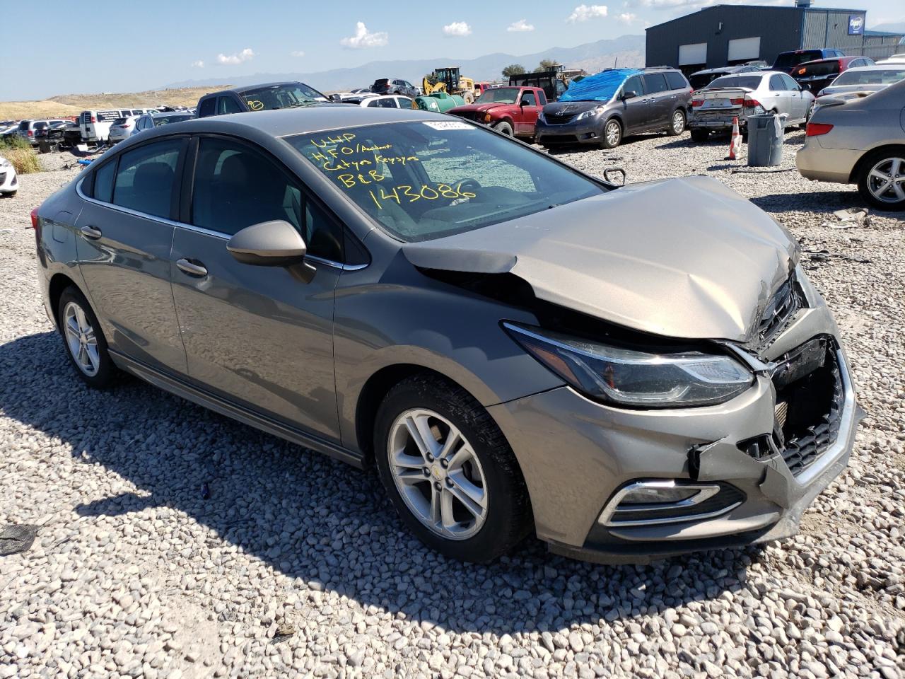 1G1BE5SMXH7143086 CHEVROLET CRUZE 2017