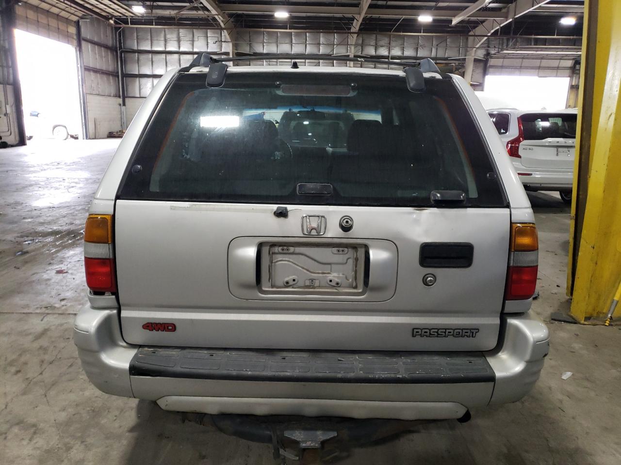 4S6DM58W124400935 2002 Honda Passport Ex