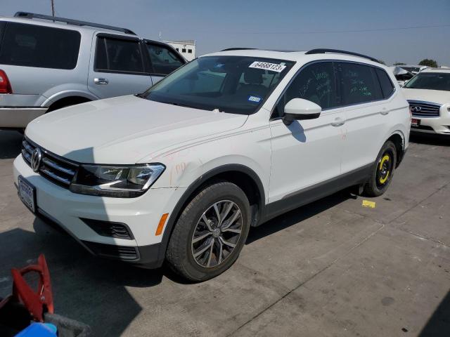 3VV3B7AX3LM015977 Volkswagen Tiguan SE