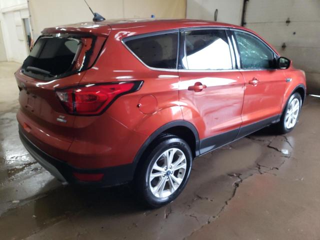 1FMCU9GD2KUA33796 2019 FORD ESCAPE, photo no. 3