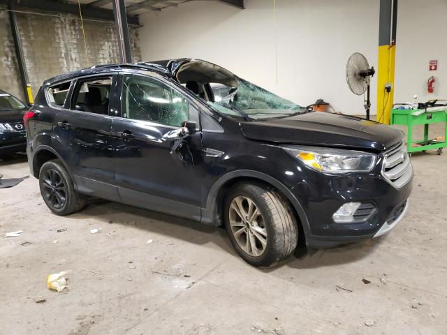 1FMCU9GD2KUC18270 Ford ESCAPE SE