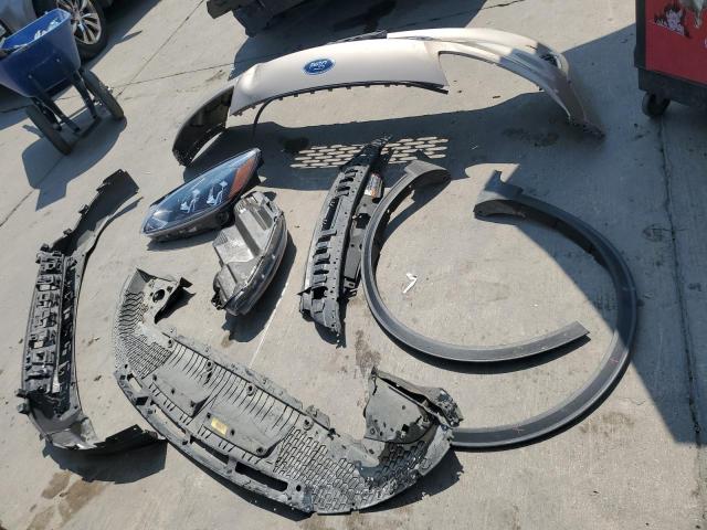 1FMCU0G69LUB01493 Ford ESCAPE SE