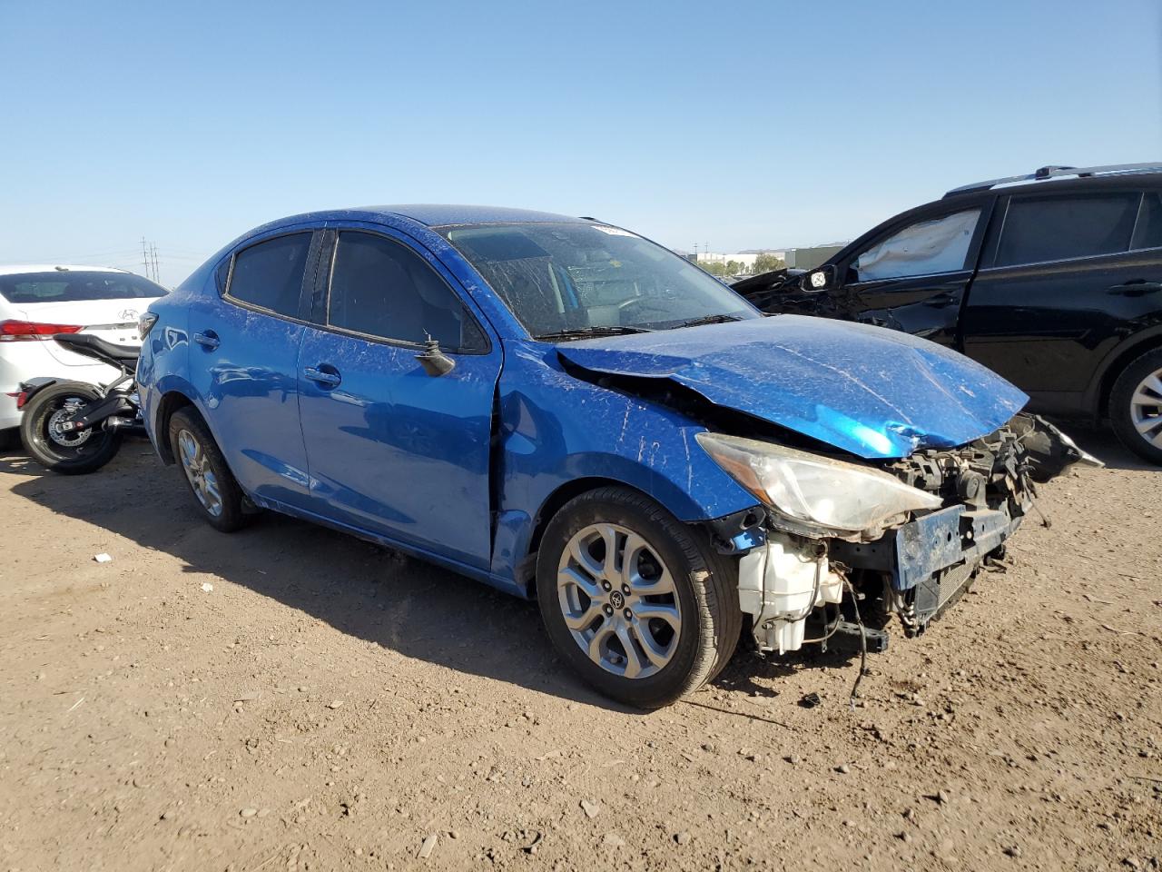 3MYDLBYVXJY313568 TOYOTA YARIS 2018
