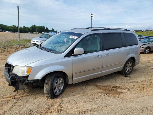 2010 Chrysler Town & Country Touring