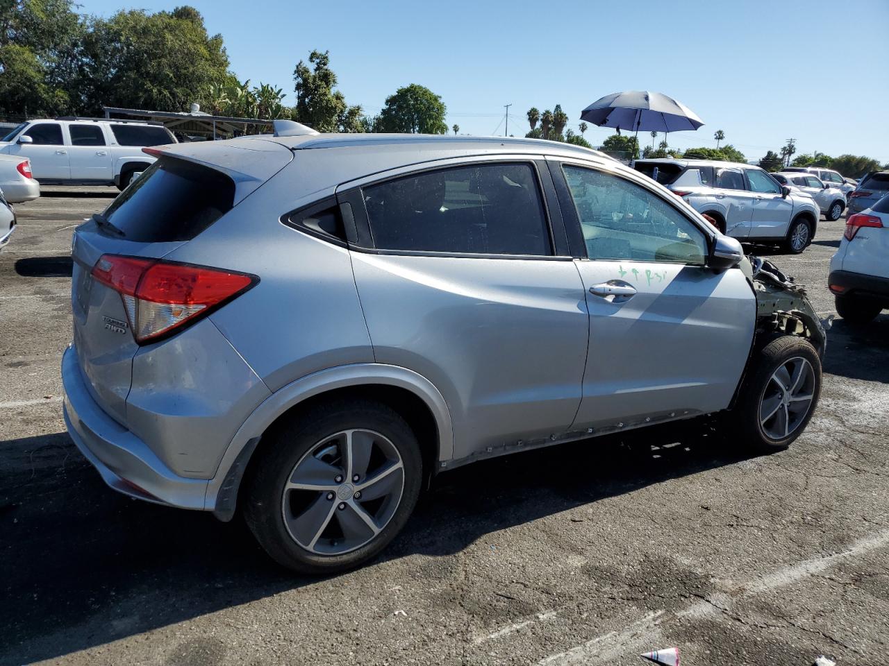 3CZRU6H92KM700520 HONDA HR-V 2019