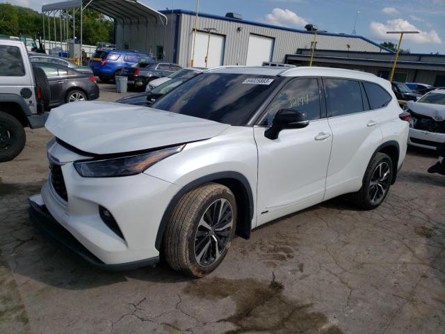 2022 Toyota Highlander Hybrid XLE