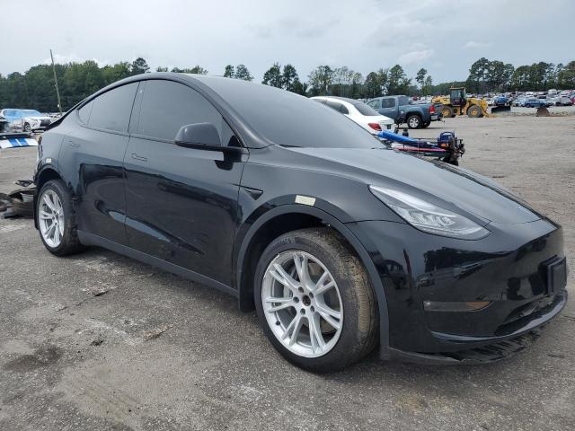 7SAYGAEE6NF572503 Tesla Model Y  4