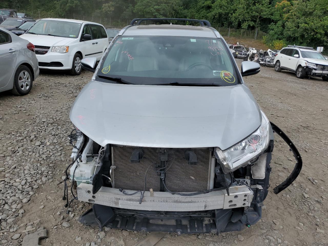 5TDJZRFH5JS545668 TOYOTA HIGHLANDER 2018