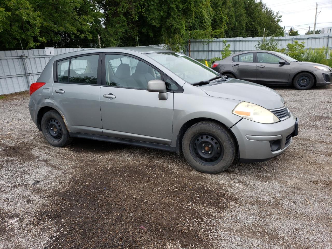 3N1BC13E77L351260 2007 Nissan Versa S