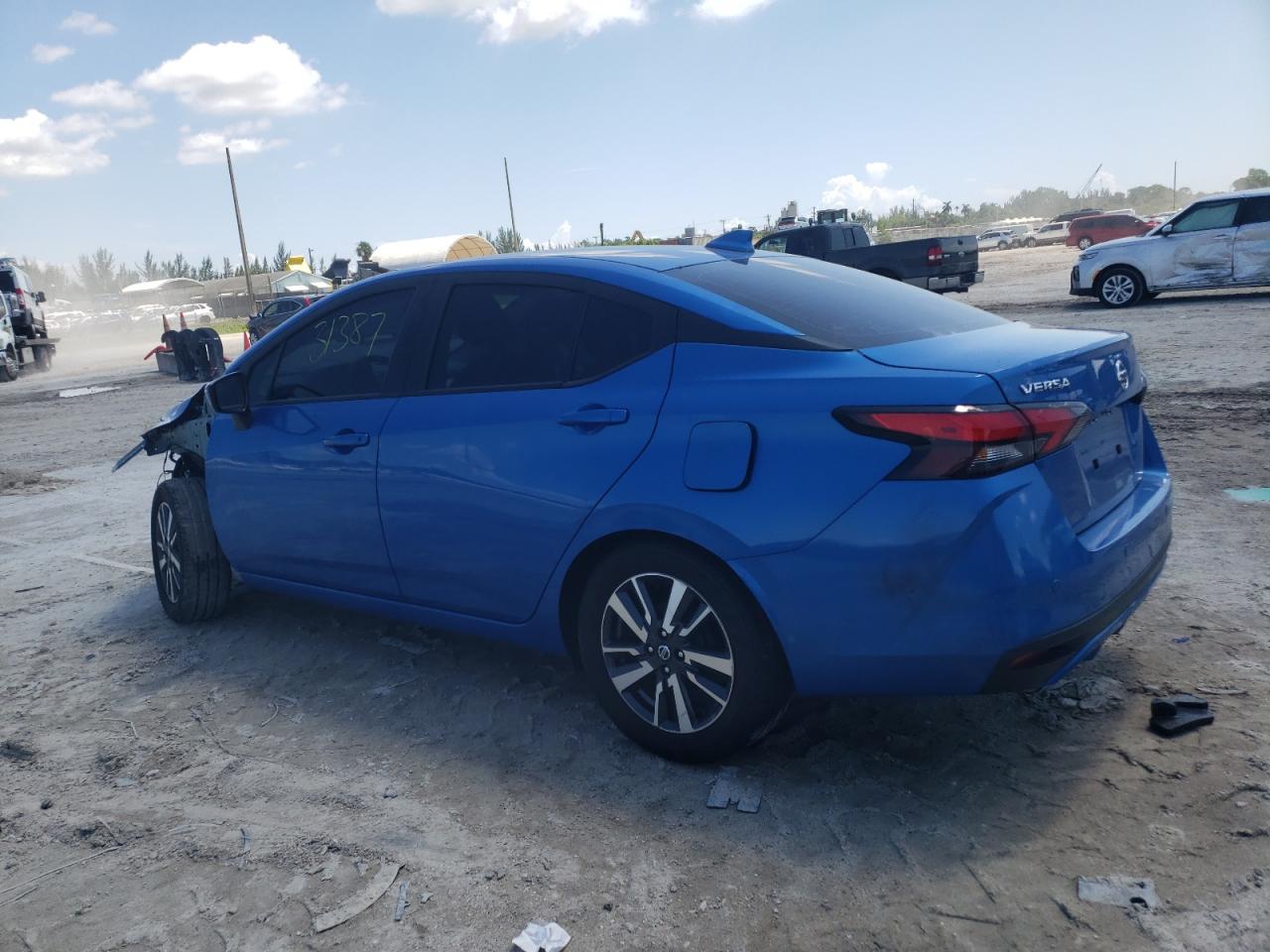 3N1CN8EV2ML844408 NISSAN VERSA 2021
