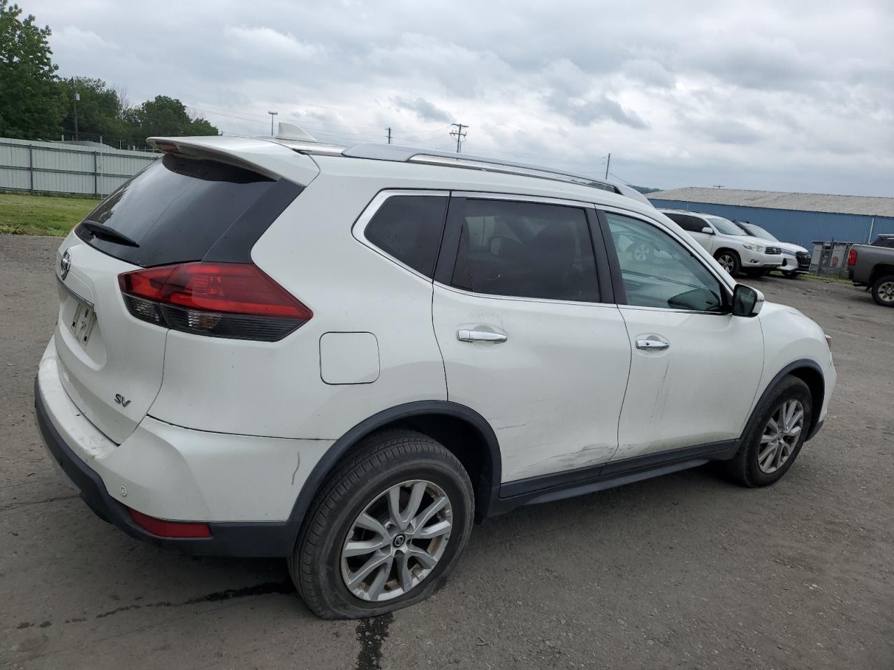 KNMAT2MT8KP510392 NISSAN ROGUE 2019