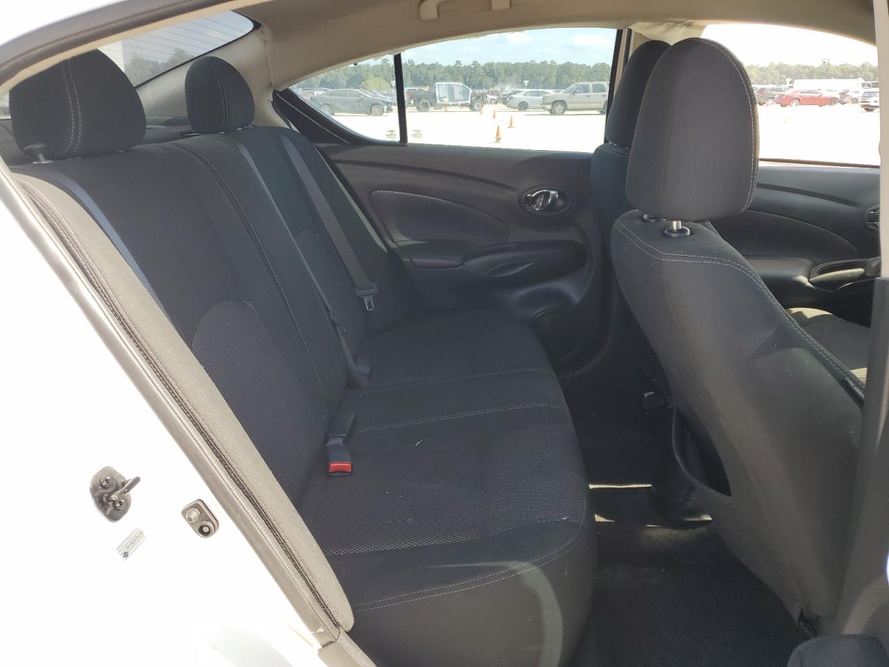 3N1CN7AP2HL868473 NISSAN VERSA 2017