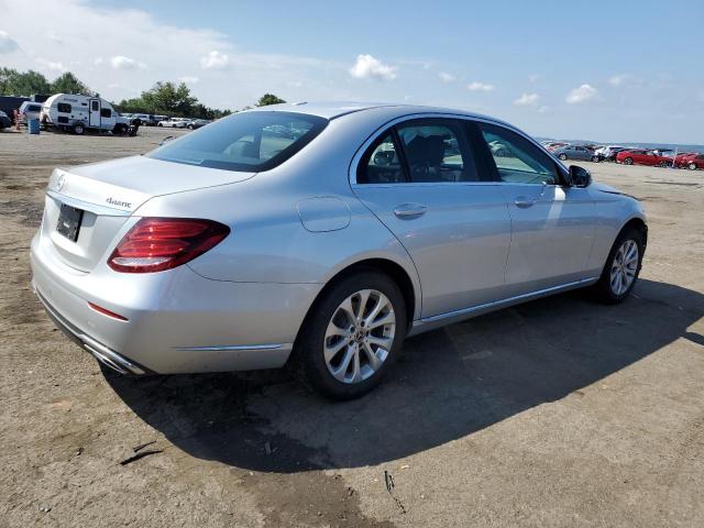 WDDZF4KB2KA615387 2019 MERCEDES-BENZ E-CLASS, photo no. 3